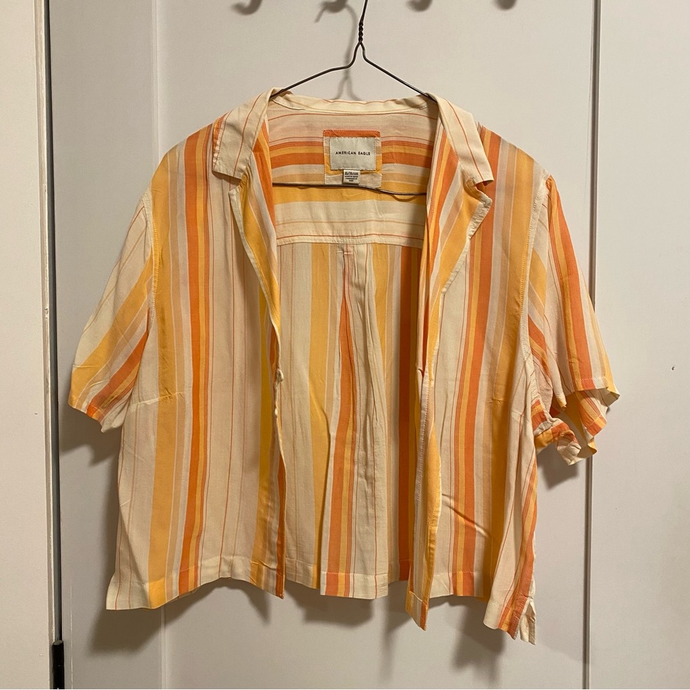 AE Cropped Button Top